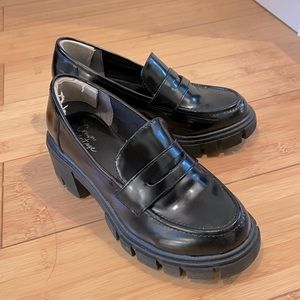 Chunky Loafers black